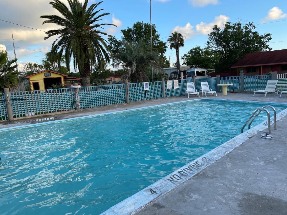 Gulfway Motel And Restaurant Gilchrist Buitenkant foto